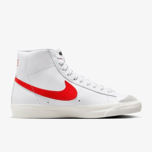 Nike Blazer Mid ‘77 - Picture 5 of 12